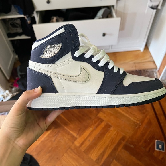 Jordan 1 Retro High CO Japan Midnight Navy (GS) - Picture 2 of 9